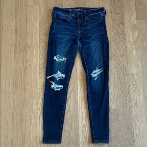 American Eagle - Women’s Distressed Blue Jeans